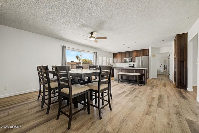 926 W APOLLO Avenue, Tempe, AZ 85283