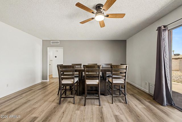 926 W APOLLO Avenue, Tempe, AZ 85283