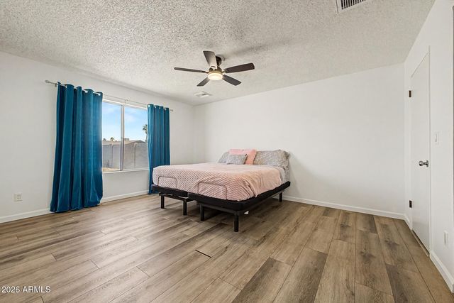 926 W APOLLO Avenue, Tempe, AZ 85283