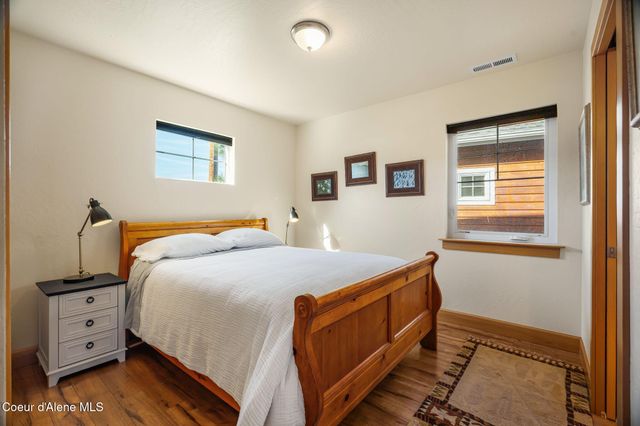 238 Pomrankey Ln, Dover, ID 83825