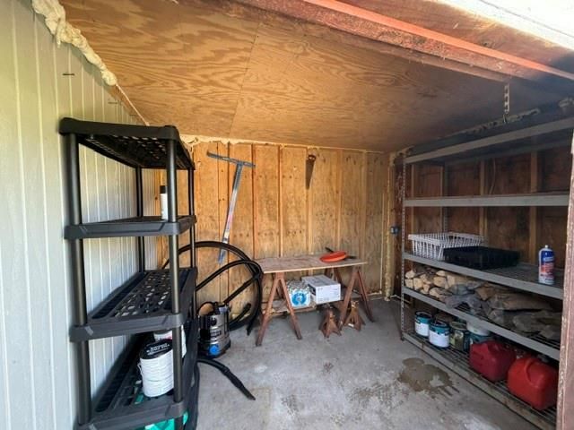 16535 Jamaica Inn Road, Jamaica Beach, TX 77554