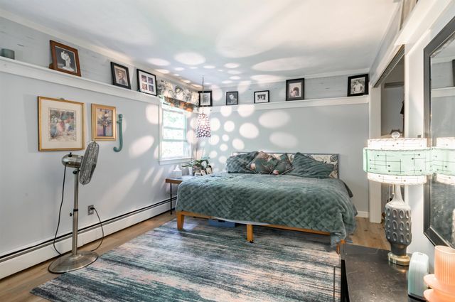 16 Teloian Drive, Hudson, NH 03051