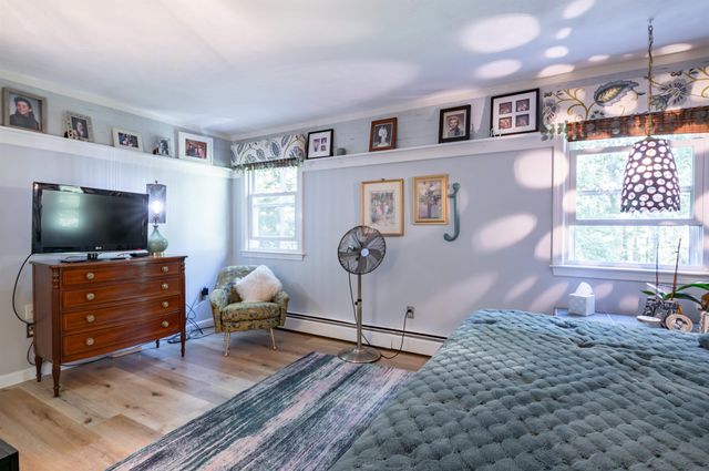 16 Teloian Drive, Hudson, NH 03051