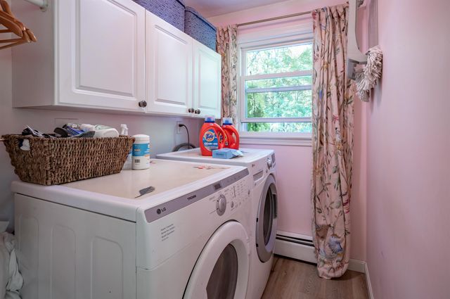16 Teloian Drive, Hudson, NH 03051