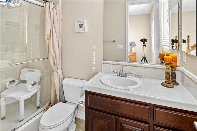 5803 Turnberry Dr., Dublin, CA 94568