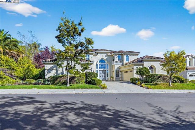 5803 Turnberry Dr., Dublin, CA 94568