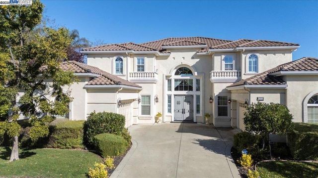 5803 Turnberry Dr., Dublin, CA 94568