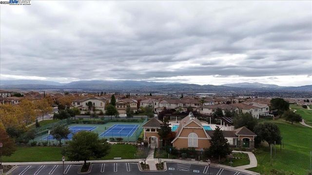 5803 Turnberry Dr., Dublin, CA 94568