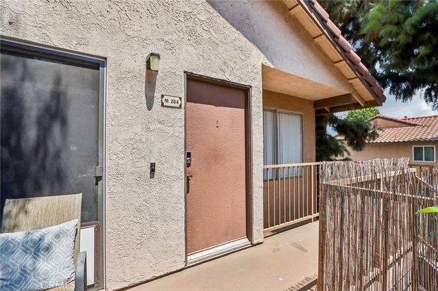 998 M204 La Costa, Corona, CA 92879