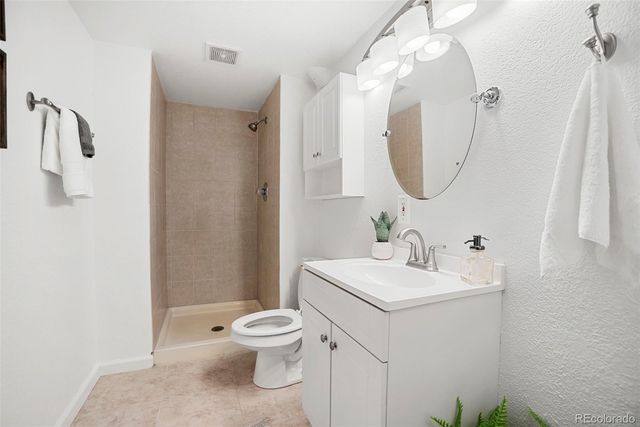 16151 E Oxford Drive, Aurora, CO 80013