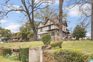 410 9TH COURT W, Birmingham, AL 35204