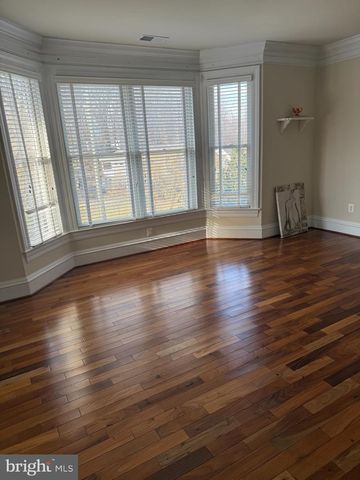 8505 HOWELL RD, Bethesda, MD 20817