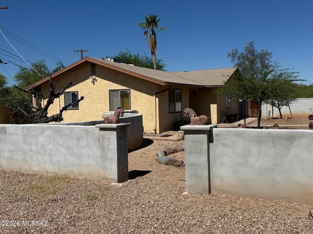 4086 E Montecito Street, Tucson, AZ 85711