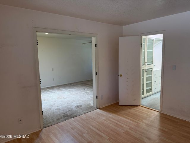 4086 E Montecito Street, Tucson, AZ 85711