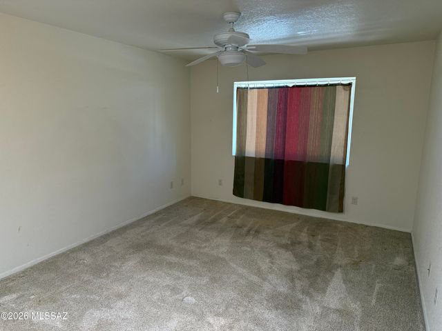 4086 E Montecito Street, Tucson, AZ 85711
