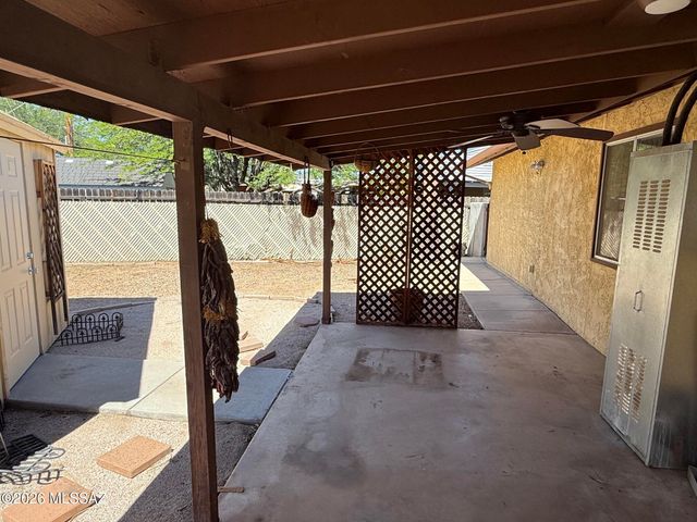 4086 E Montecito Street, Tucson, AZ 85711