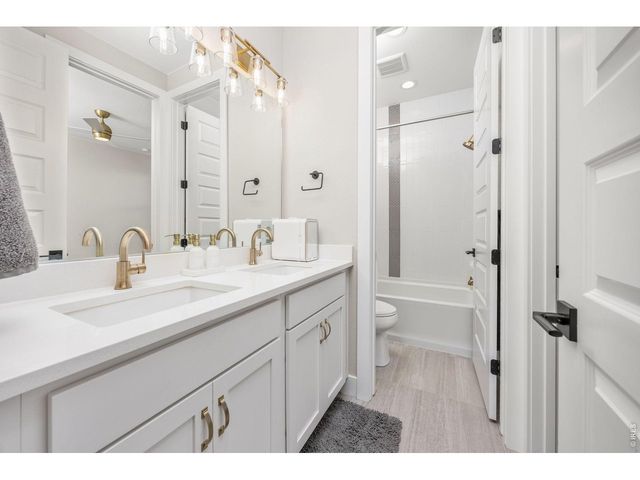 1875 Blossom Grove Dr, Windsor, CO 80550