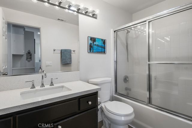 3742 Paris Street, Hemet, CA 92545