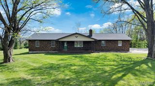 2246 E Highway 47, Winfield, MO 63389
