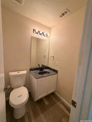 10114 Emerald Sun, San Antonio, TX 78245