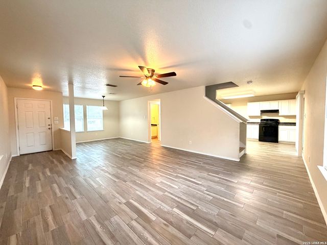 10114 Emerald Sun, San Antonio, TX 78245