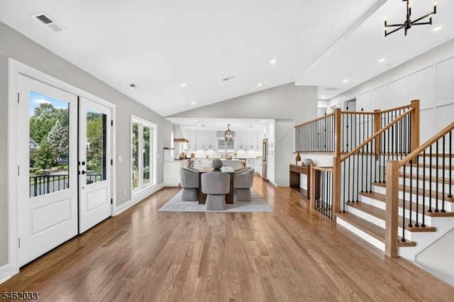 910 Minisink Way, Westfield Town, NJ 07090