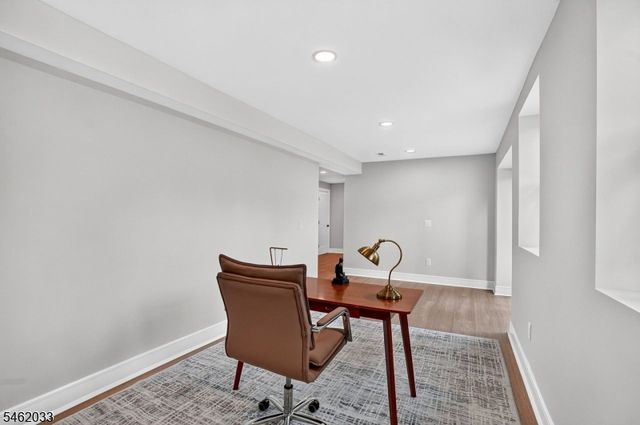 910 Minisink Way, Westfield Town, NJ 07090