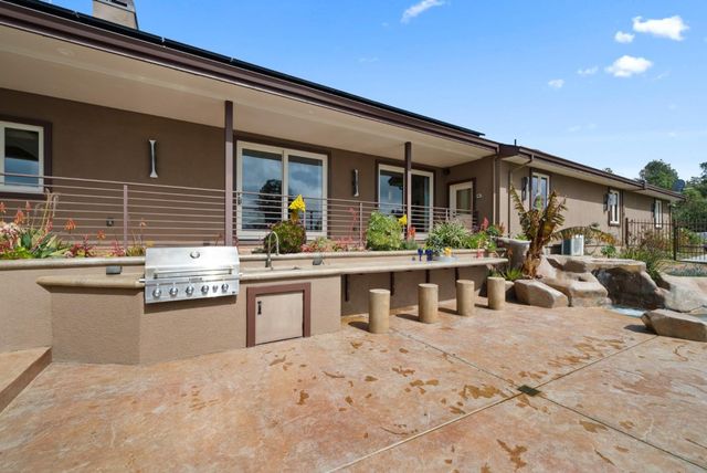 1061 Summit Road, Watsonville, CA 95076