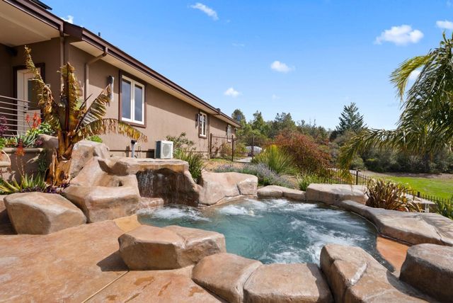 1061 Summit Road, Watsonville, CA 95076