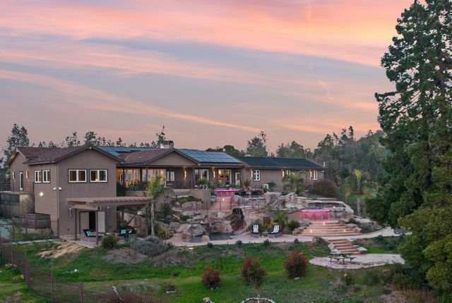 1061 Summit Road, Watsonville, CA 95076