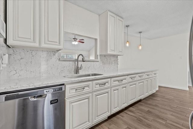3705 Misty Cove Court, Dickinson, TX 77539