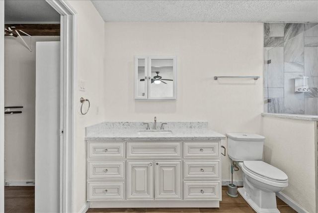 3705 Misty Cove Court, Dickinson, TX 77539