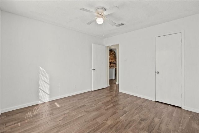 3705 Misty Cove Court, Dickinson, TX 77539