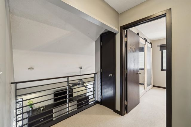 9109 Hammontree Drive, Urbandale, IA 50322