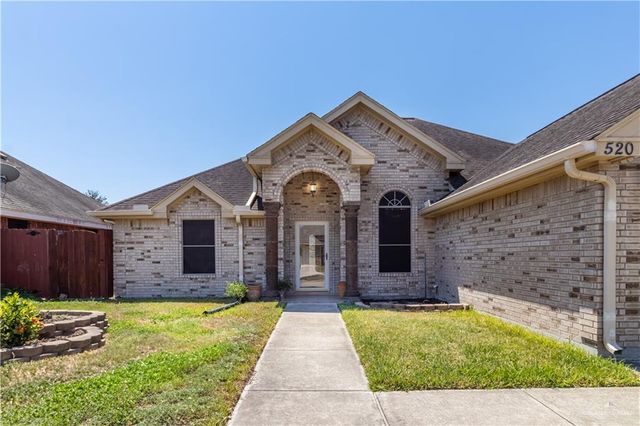 520 E Feather Avenue, Pharr, TX 78577