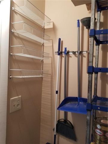 430 Commodore Drive 210, Plantation, FL 33325