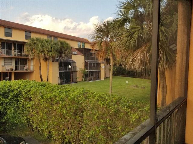 430 Commodore Drive 210, Plantation, FL 33325