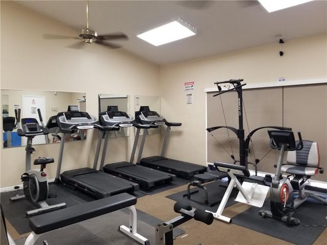 430 Commodore Drive 210, Plantation, FL 33325