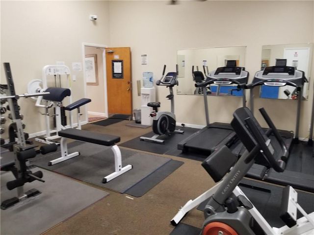 430 Commodore Drive 210, Plantation, FL 33325