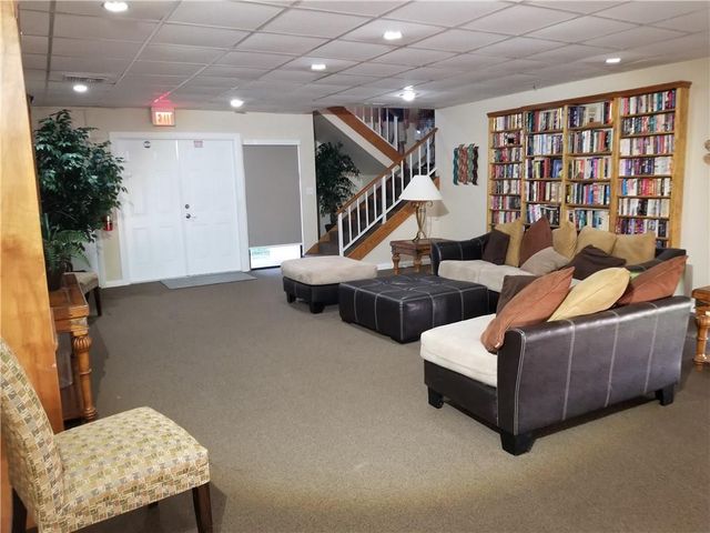 430 Commodore Drive 210, Plantation, FL 33325