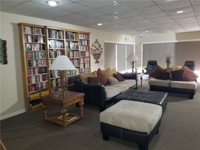 430 Commodore Drive 210, Plantation, FL 33325