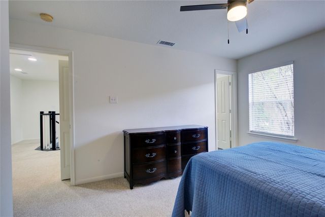 76 Scarlet Woods Court, The Woodlands, TX 77380