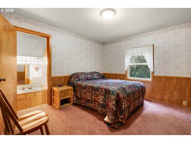 89235 HIGHWAY 101, Warrenton, OR 97146