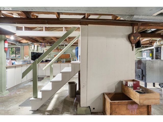 89235 HIGHWAY 101, Warrenton, OR 97146