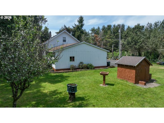 89235 HIGHWAY 101, Warrenton, OR 97146