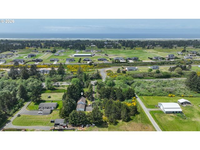 89235 HIGHWAY 101, Warrenton, OR 97146