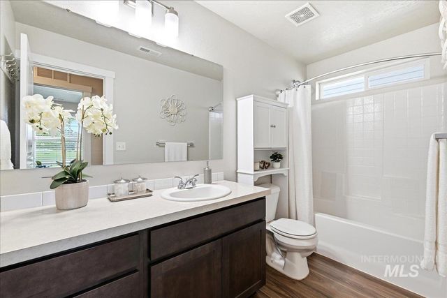 903 W Parkstone St., Meridian, ID 83646