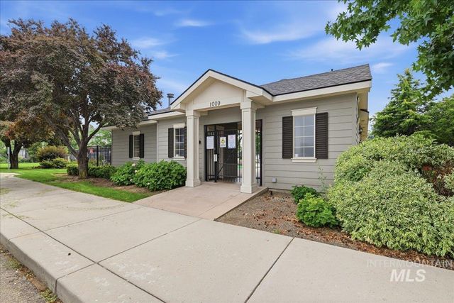 903 W Parkstone St., Meridian, ID 83646