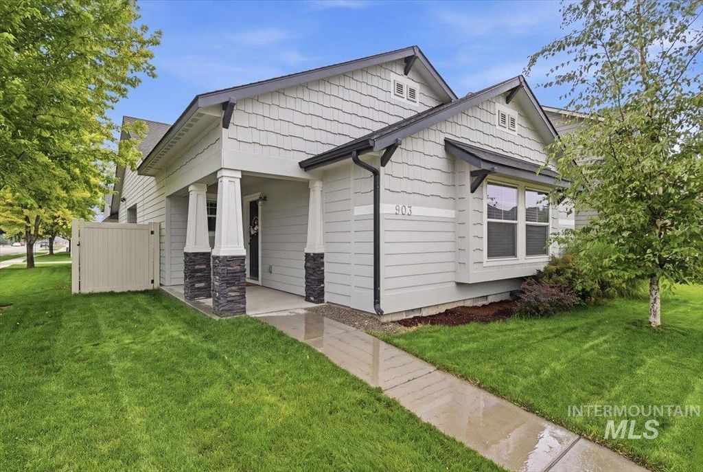 903 W Parkstone St., Meridian, ID 83646