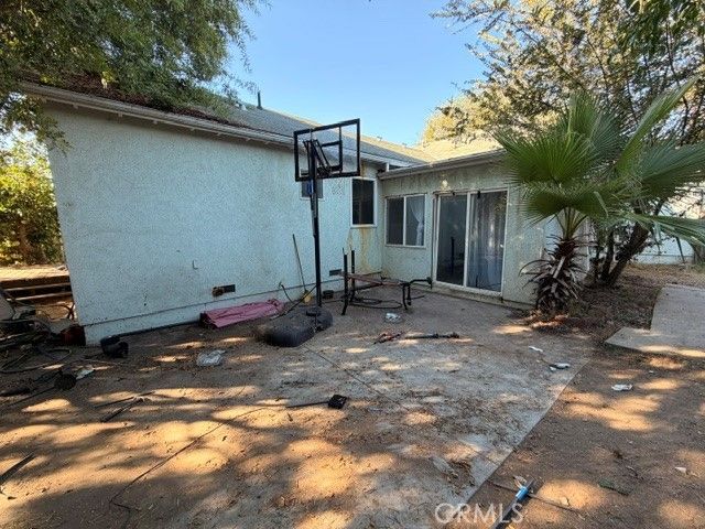 6718 Varna Avenue, Valley Glen, CA 91401
